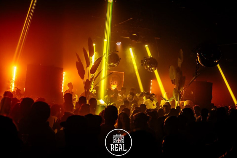 REAL Maastricht - RnB Classics!